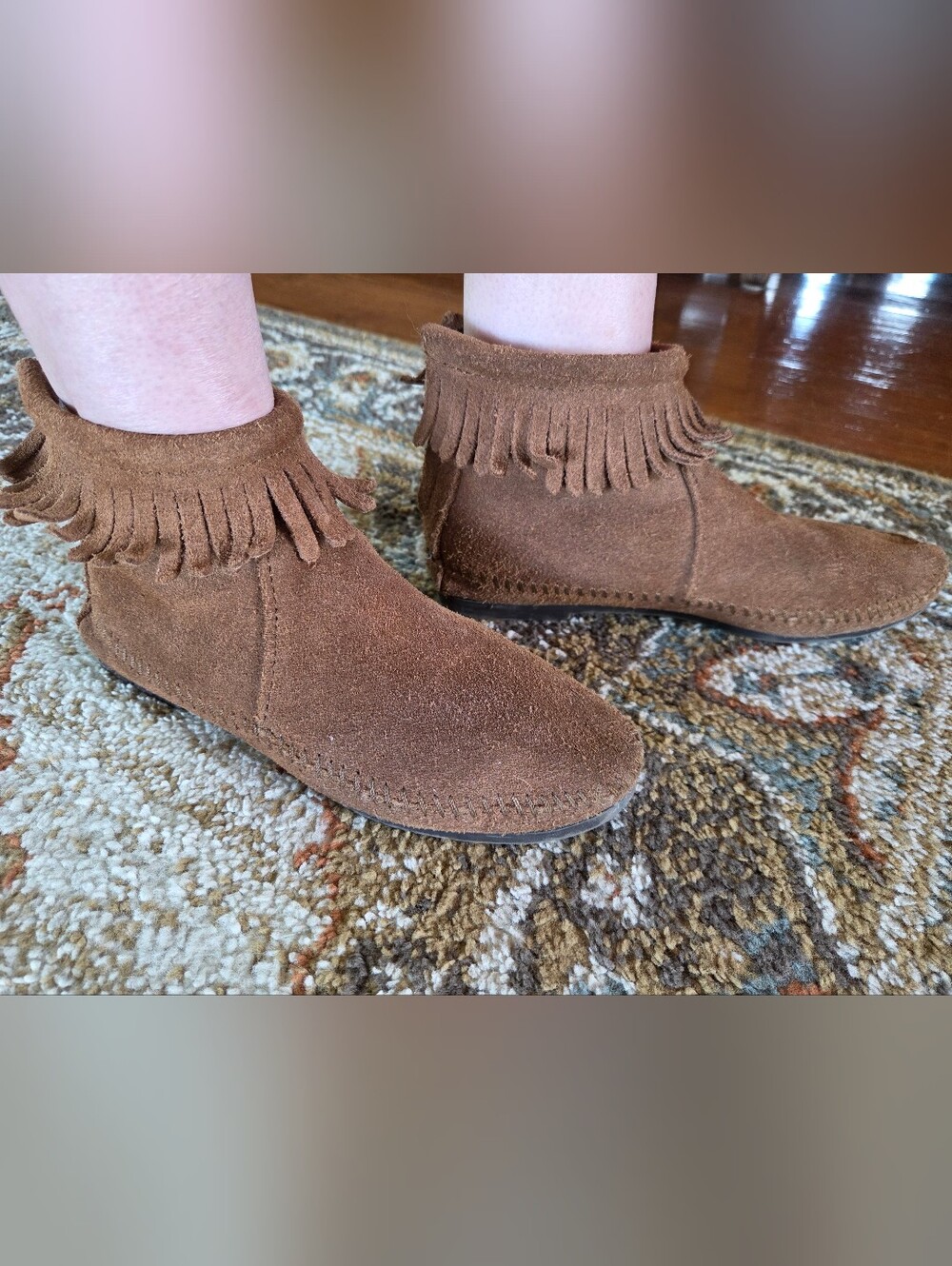 Minnetonka Brown Leather Moccasins Size 6 With Back Zipper